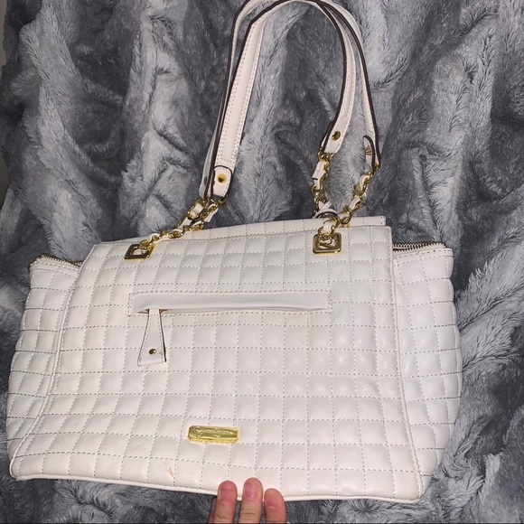 Jessica Simpson Handbag - Picture 6 of 10